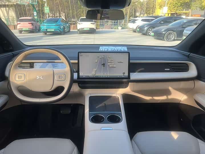 Фото 6 - XPeng G6