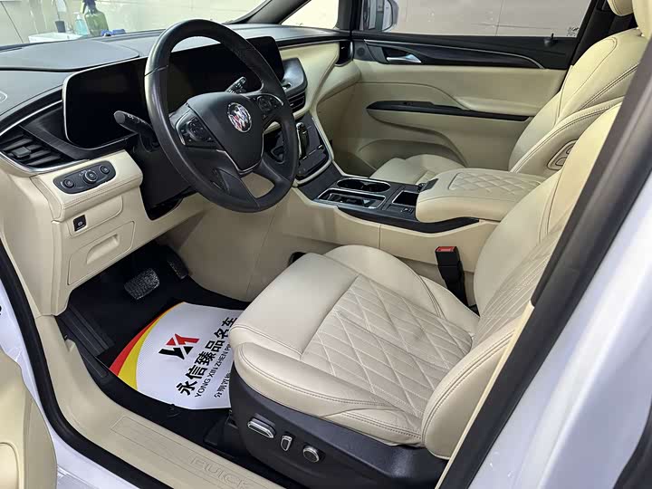 Фото 7 - Buick GL8 ES