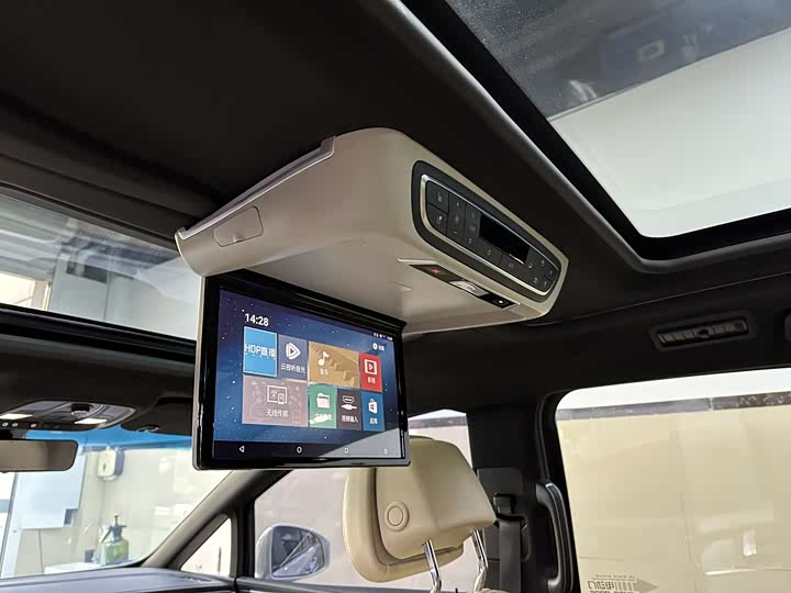 Фото 9 - Buick GL8 ES