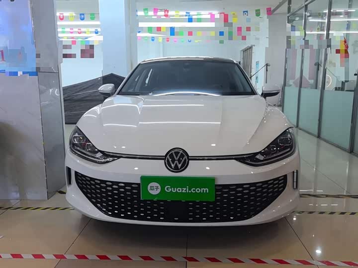 Фото 8 - Volkswagen Lamando L