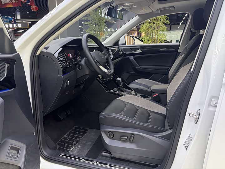 Фото 4 - Volkswagen Tayron GTE Hybrid