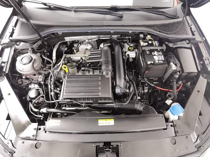 Фото 6 - Volkswagen Magotan