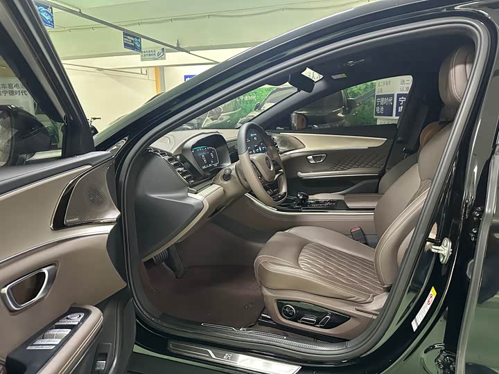 Фото 4 - BYD Han