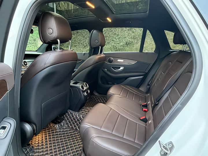 Фото 7 - Mercedes-Benz GLC-Class