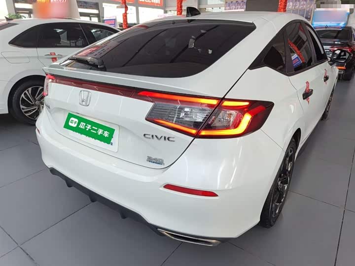 Фото 7 - Honda Civic