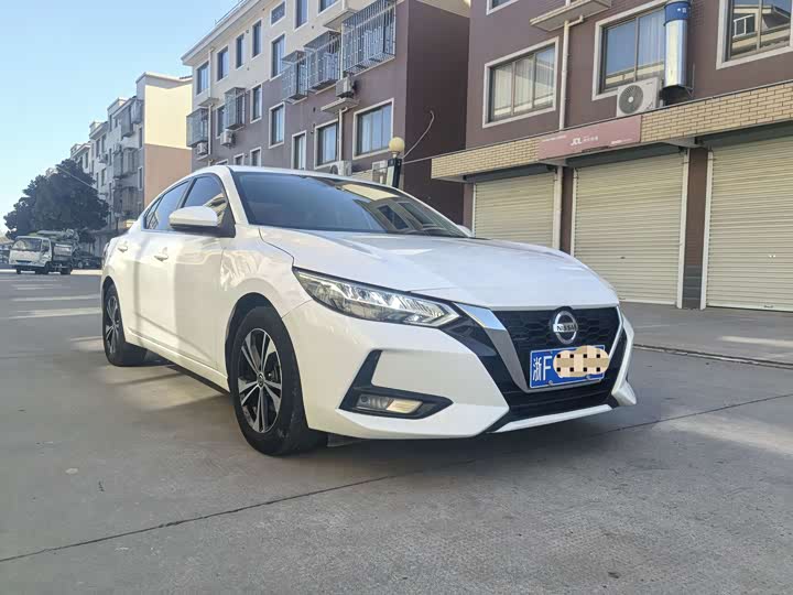 Фото 1 - Nissan Sylphy