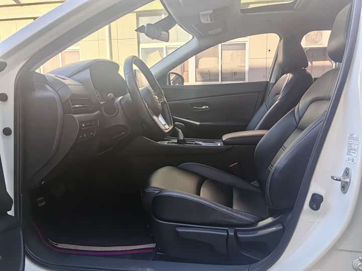 Фото 6 - Nissan Sylphy