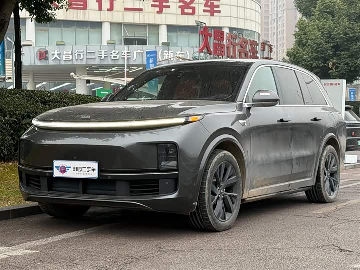 Фото 1 - LiXiang L8