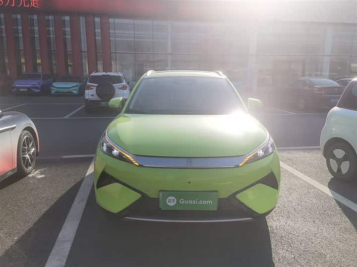 Фото 3 - BYD Yuan Plus