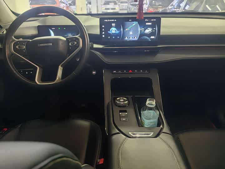 Фото 8 - Haval H6