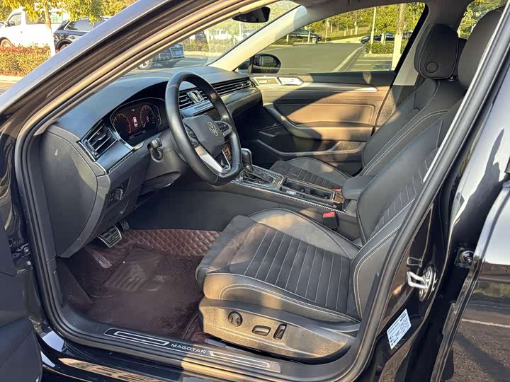 Фото 9 - Volkswagen Magotan