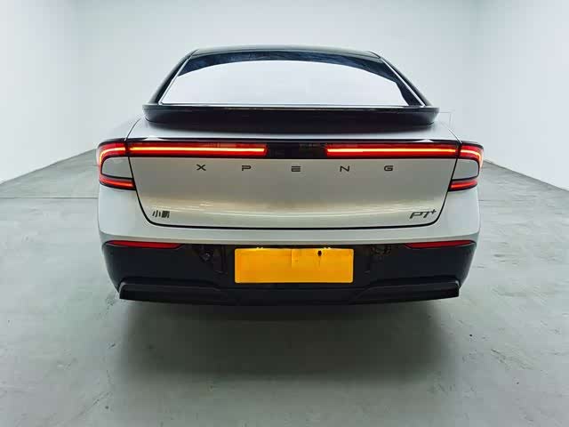 Фото 3 - XPeng F57