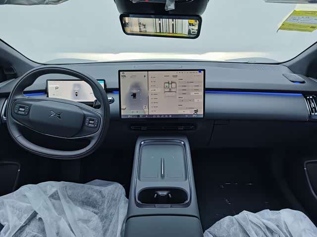 Фото 8 - XPeng F57