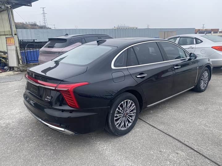 Фото 4 - Hongqi H5