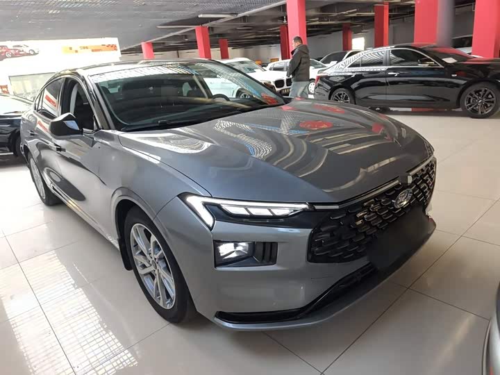 Фото 4 - Ford Mondeo