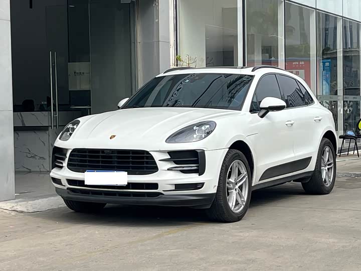 Фото 1 - Porsche Macan