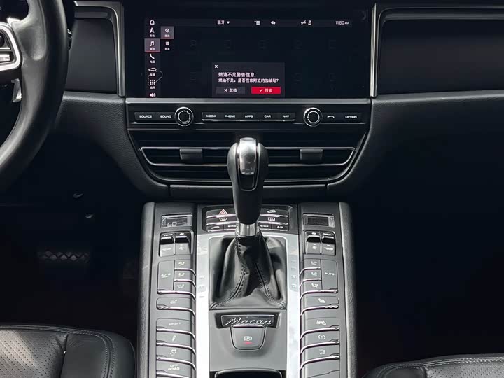 Фото 8 - Porsche Macan