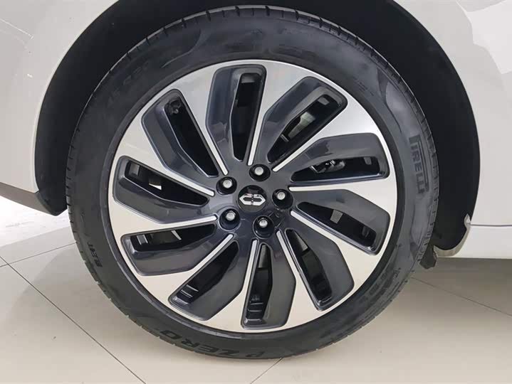 Фото 6 - Aito M5