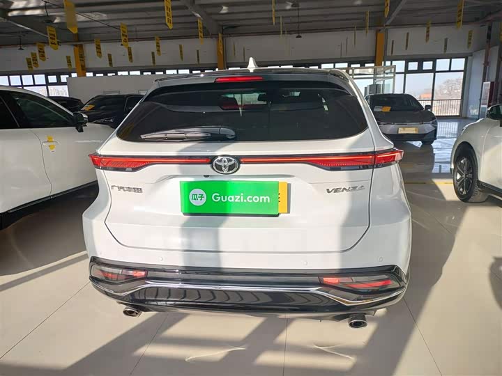 Фото 6 - Toyota Venza