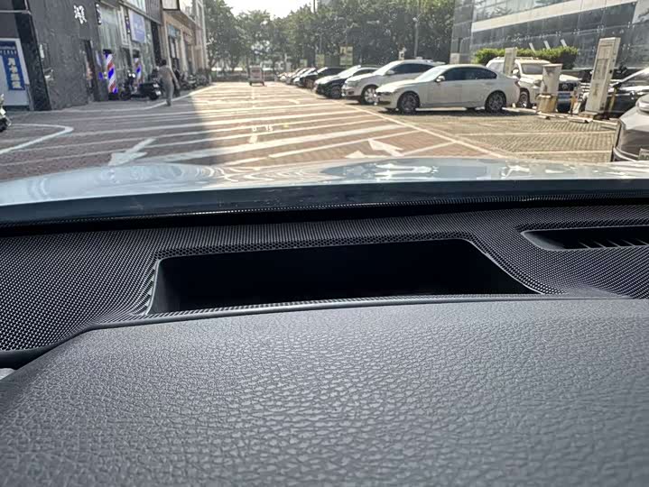 Фото 9 - Toyota Avalon