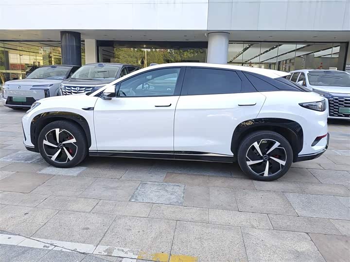 Фото 5 - BYD Sea Lion 07 EV