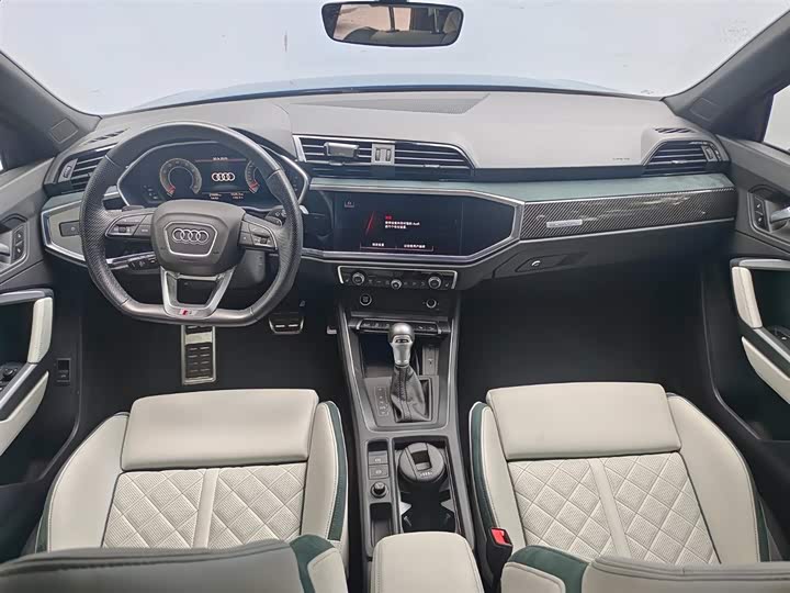 Фото 8 - Audi Q3 Sportback