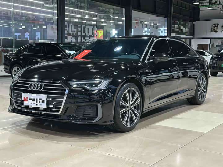 Фото 1 - Audi A6L