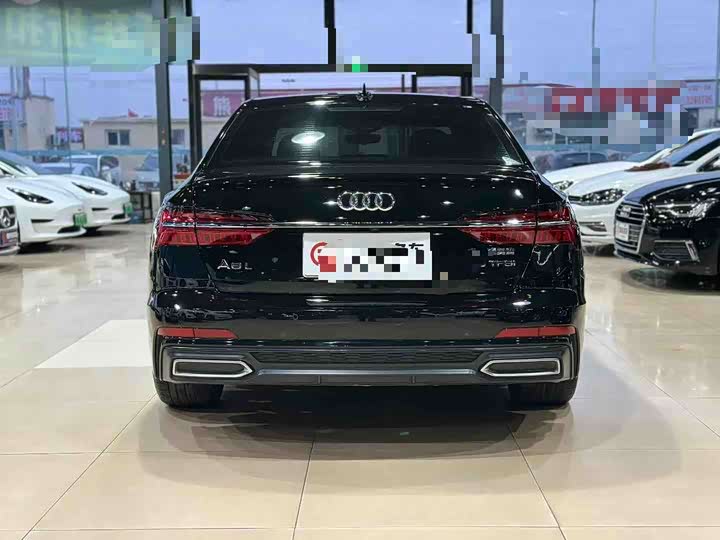 Фото 9 - Audi A6L