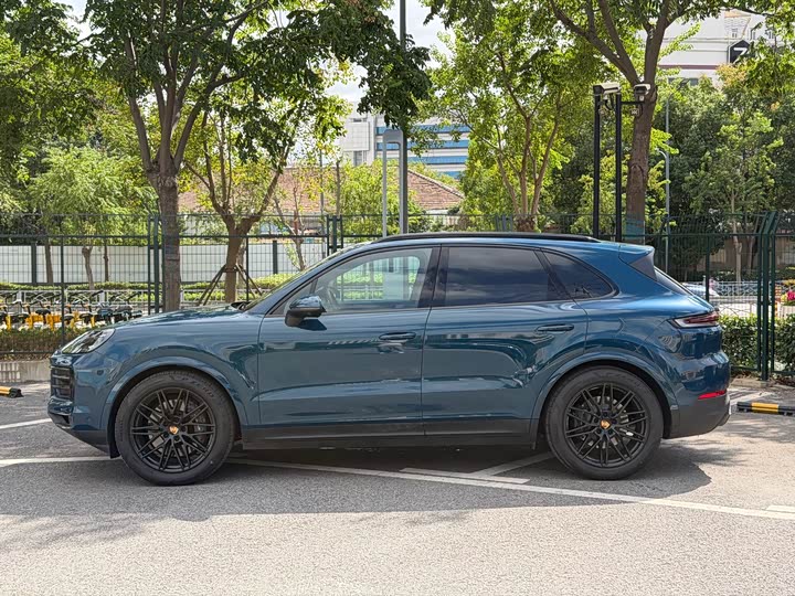 Фото 5 - Porsche Cayenne