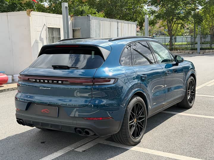 Фото 7 - Porsche Cayenne