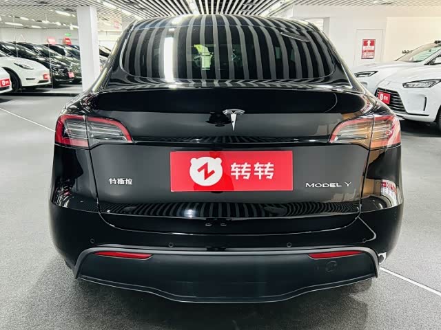 Фото 5 - Tesla Model Y