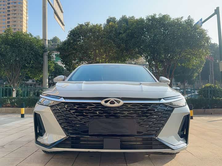 Фото 2 - Chery Arrizo 8