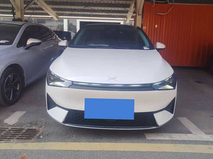 Фото 2 - XPeng P5