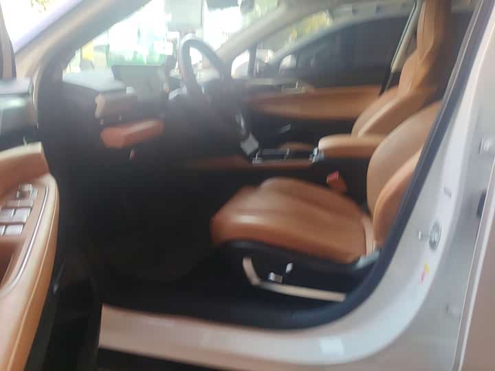 Фото 6 - XPeng P5