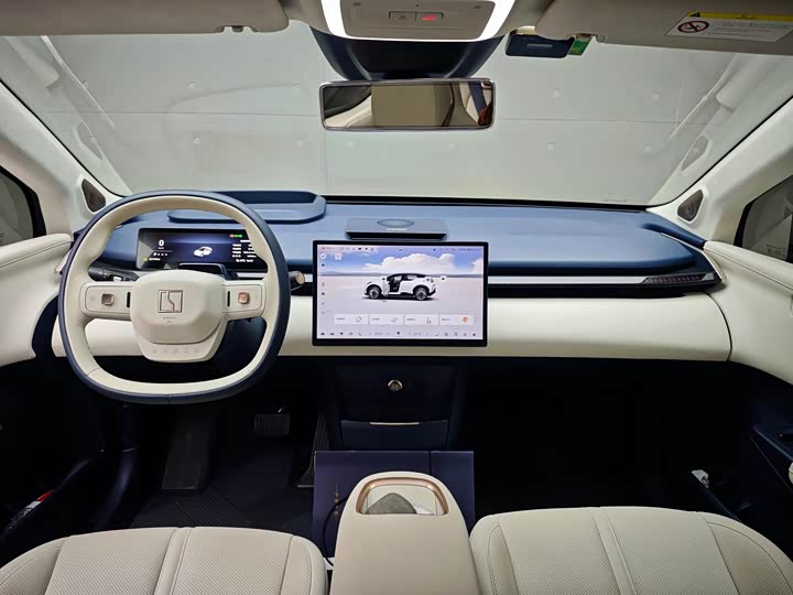 Фото 5 - Zeekr X