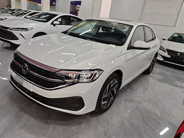 Фото 1 - Volkswagen Sagitar L