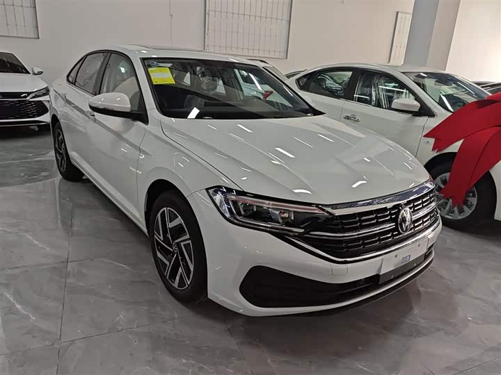 Фото 4 - Volkswagen Sagitar L