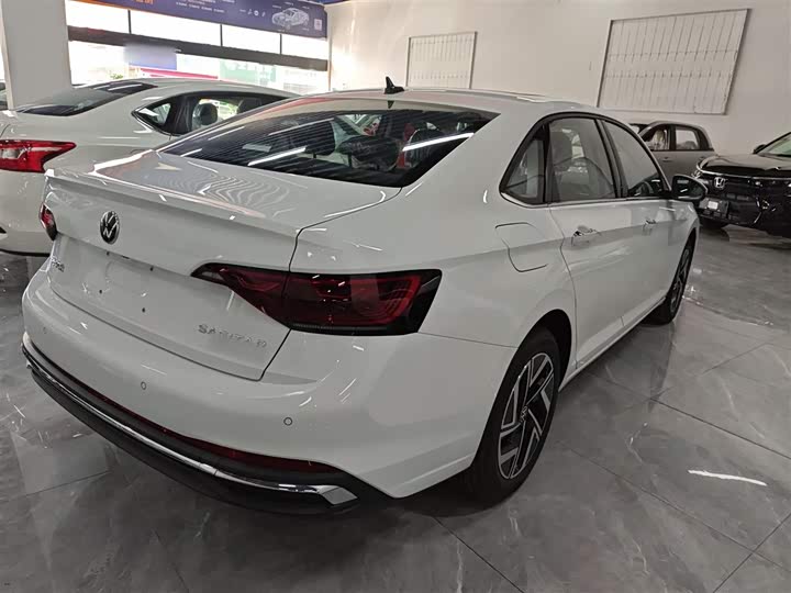 Фото 7 - Volkswagen Sagitar L