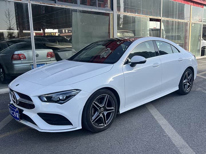 Фото 1 - Mercedes-Benz CLA-Class