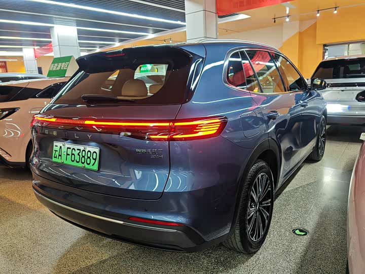 Фото 5 - Geely Galaxy Starship 7