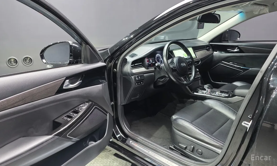 Фото 10 - Kia K7