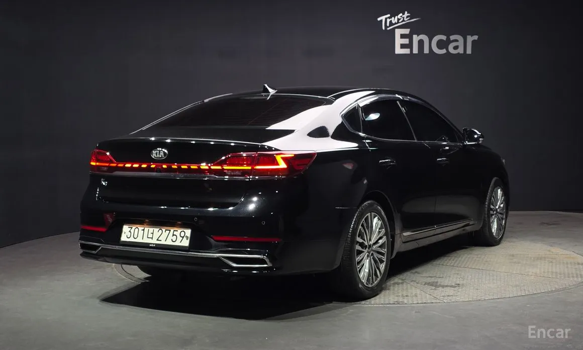 Фото 2 - Kia K7