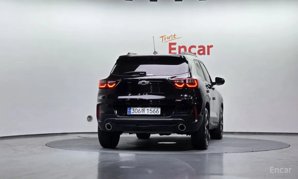 Фото 4 - Chevrolet Trailblazer