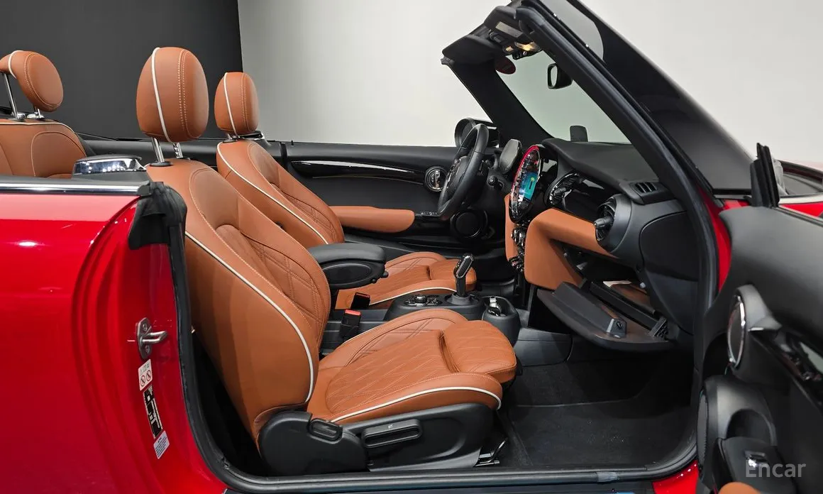 Фото 11 - Mini Cooper Convertible