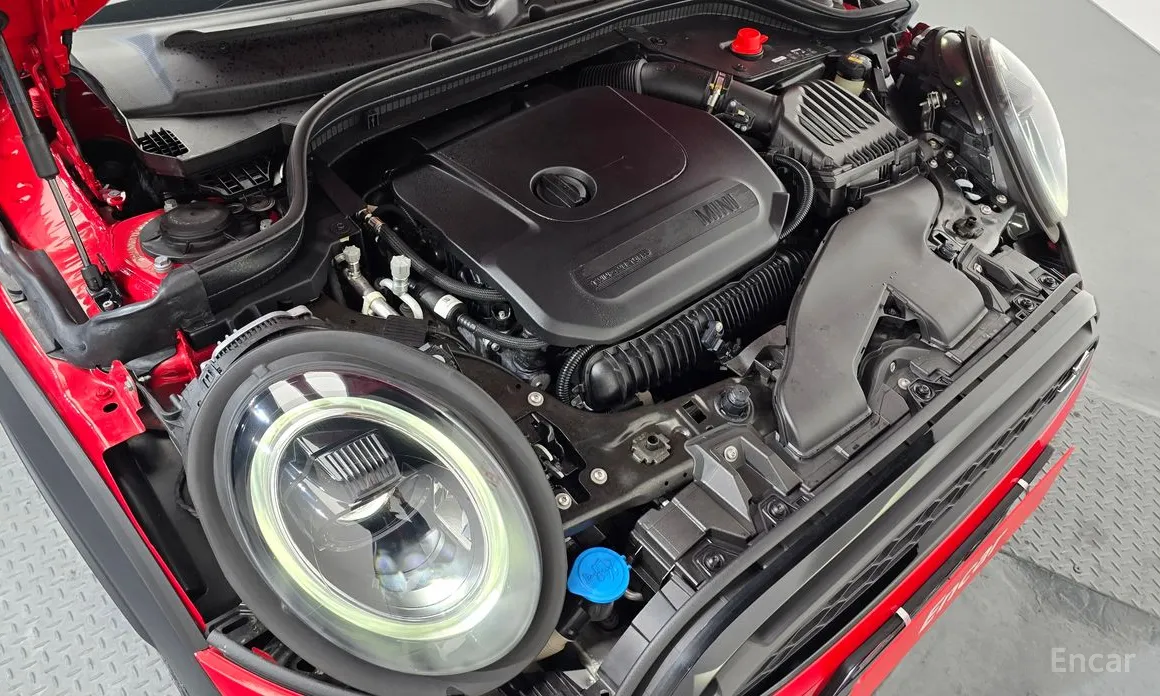 Фото 6 - Mini Cooper Convertible