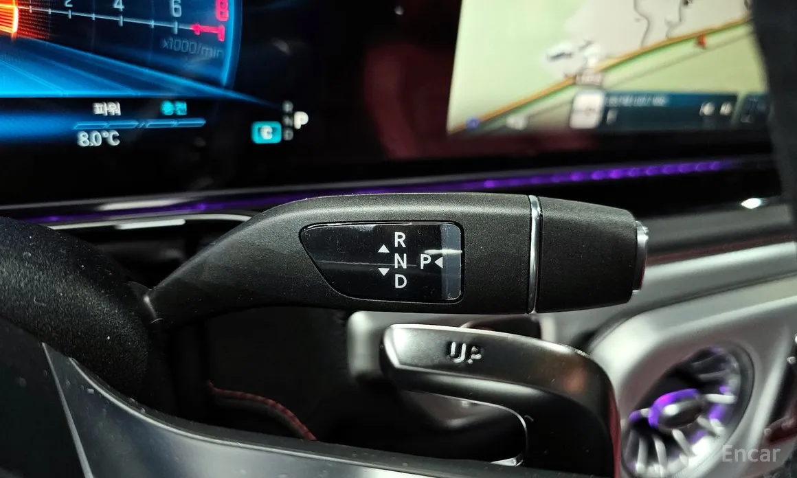 Фото 9 - Mercedes-Benz G-Class