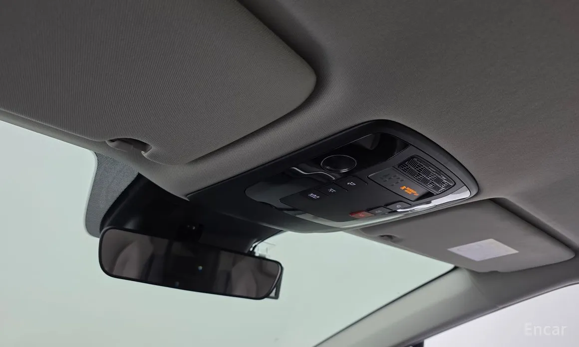 Фото 18 - Kia Carnival