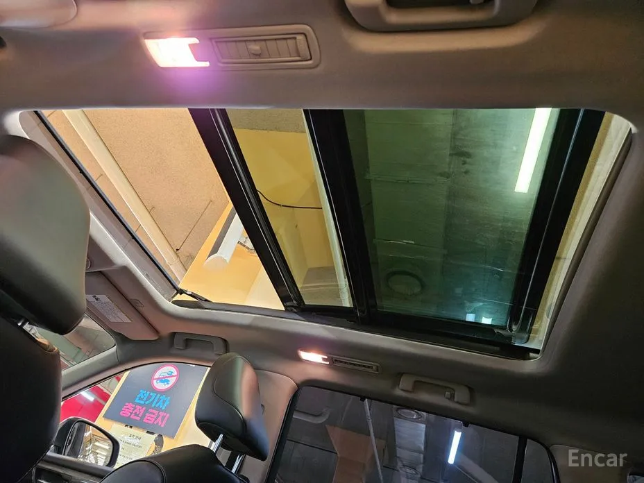 Фото 17 - Toyota Highlander