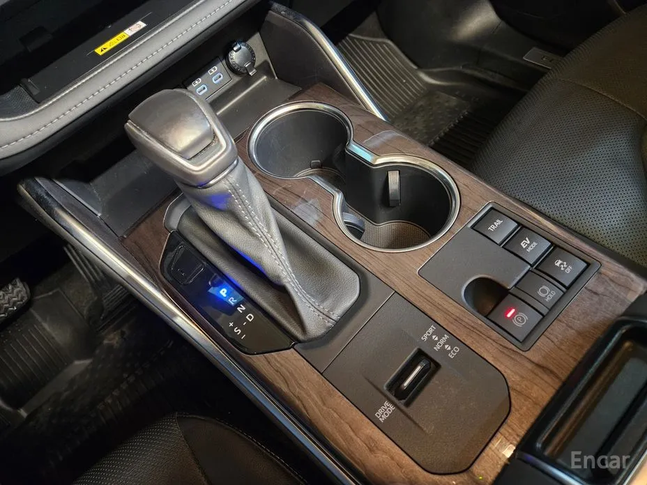 Фото 9 - Toyota Highlander