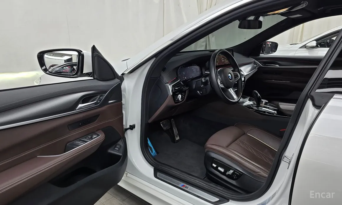 Фото 10 - BMW Gran Turismo